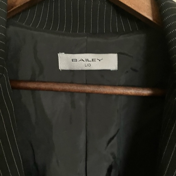 Brian Bailey Pin Striped Trench - Picture 8 of 9